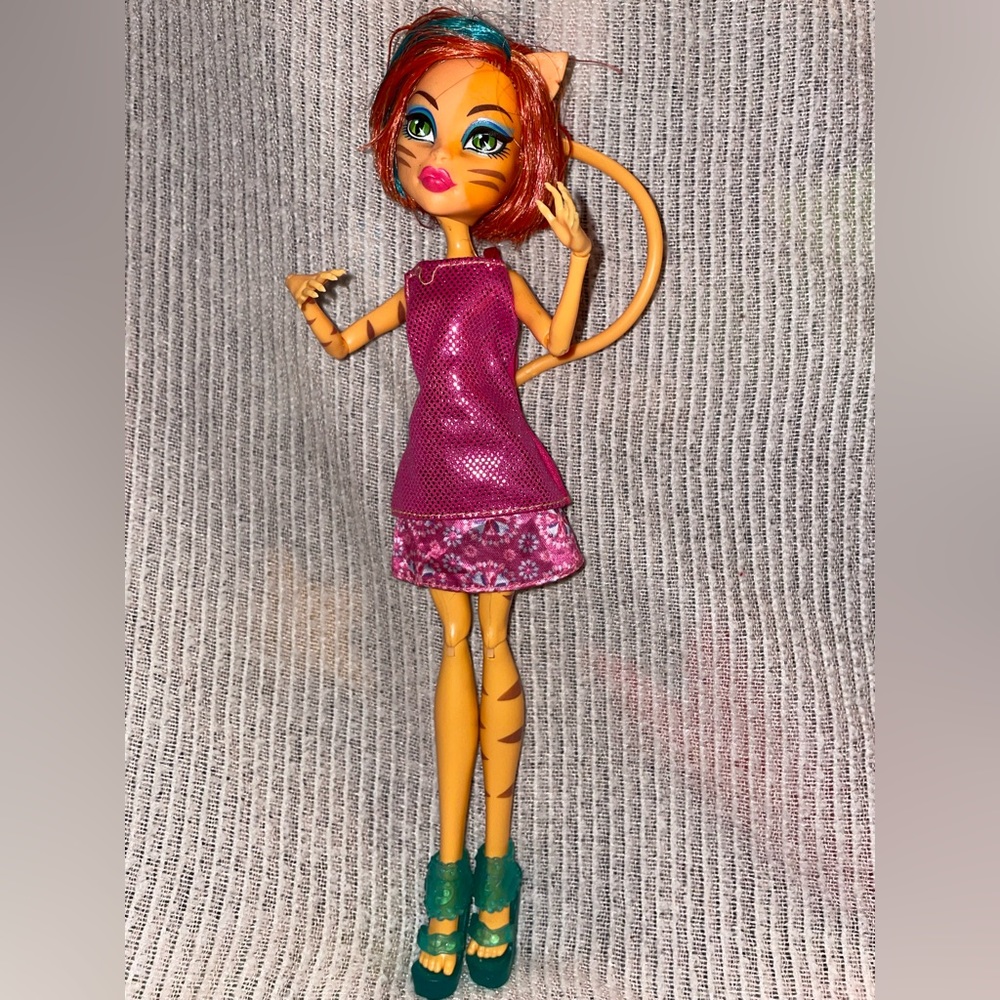 2011 Vintage Mattel Monster High TORALEI STRIPE DOLL. 2011 MAKE ME AN OFFER‼️